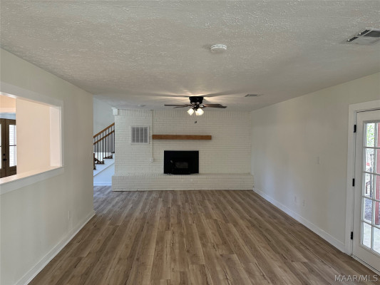 396 SPRING Lane