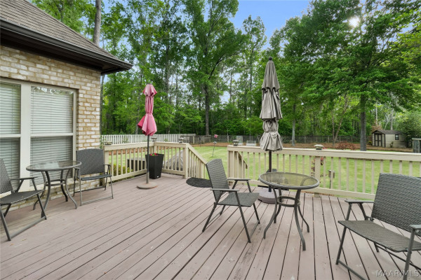 9124 THETFORD Way