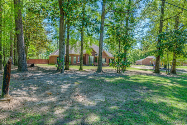 4250 MILLWOOD Lane