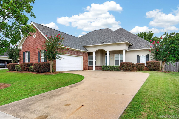 9206 Whispine Court