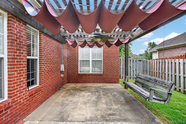 9206 Whispine Court