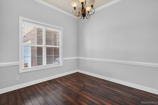 9206 Whispine Court