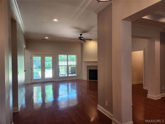 8407 Vintage Way