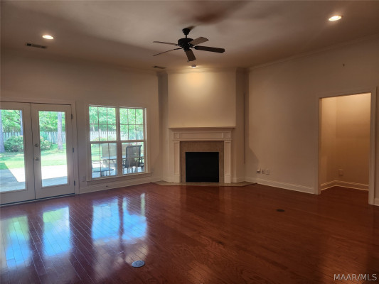 8407 Vintage Way