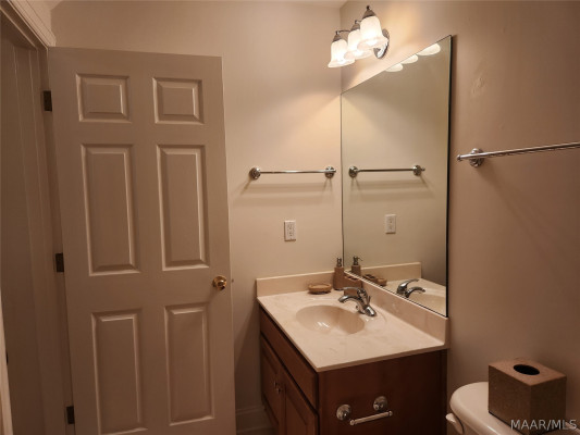 8407 Vintage Way