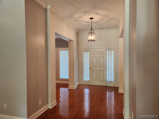 8407 Vintage Way