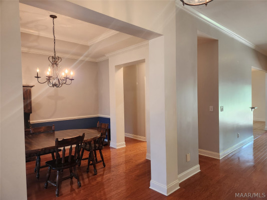 8407 Vintage Way