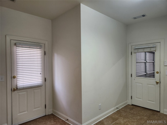 8407 Vintage Way