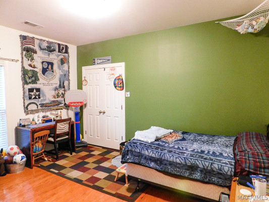 8407 Vintage Way
