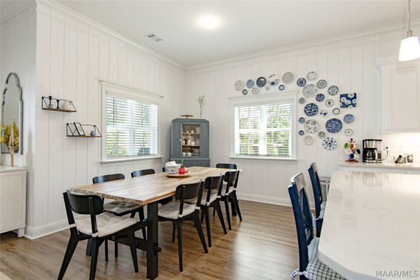 9512 Leewood Court