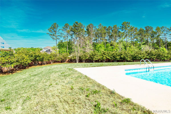 9512 Leewood Court