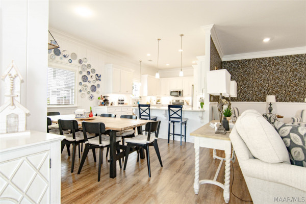 9512 Leewood Court