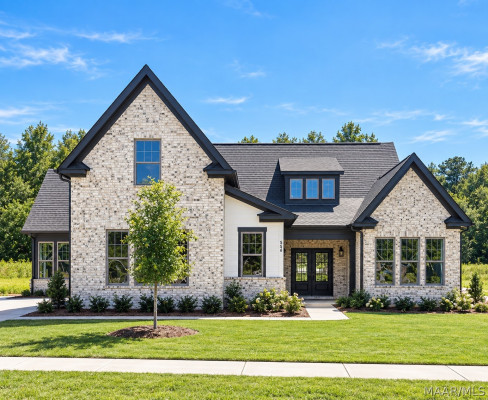 556 Argyle Circle