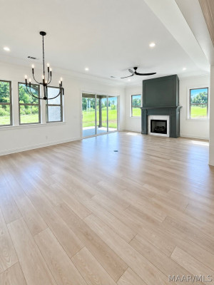 556 Argyle Circle
