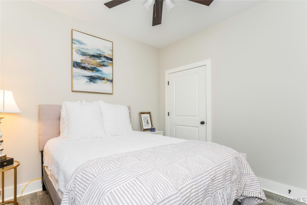 907 Micanopy Street