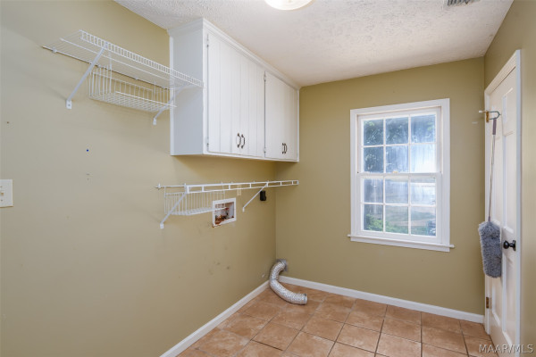 404 Derby Lane