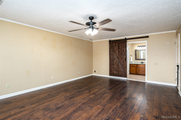 404 Derby Lane