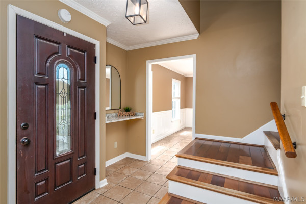 404 Derby Lane