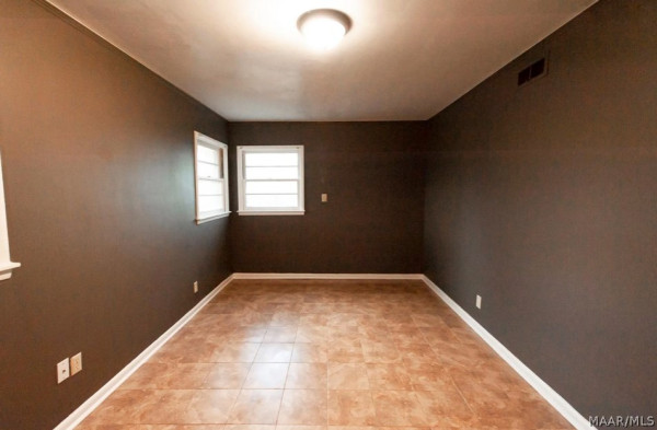 608 Lynwood Drive