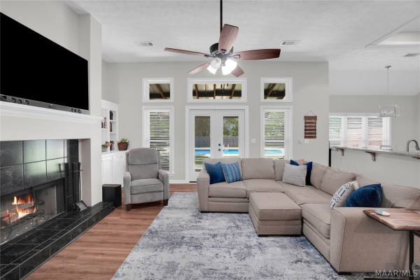 1375 Emerald Mountain Parkway