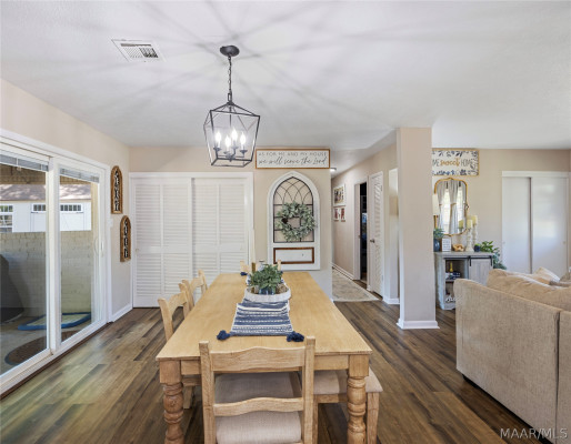 116 Guilford Lane