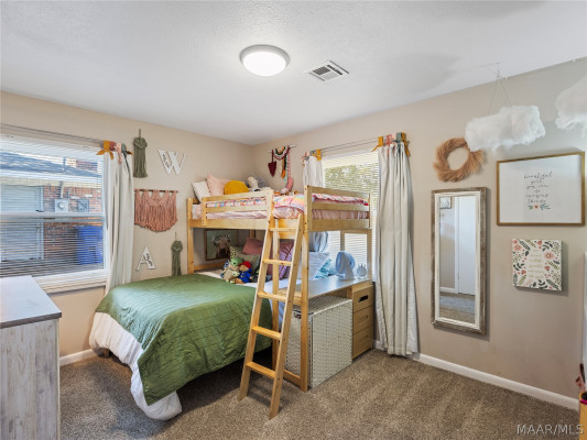 116 Guilford Lane