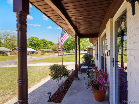 116 Guilford Lane