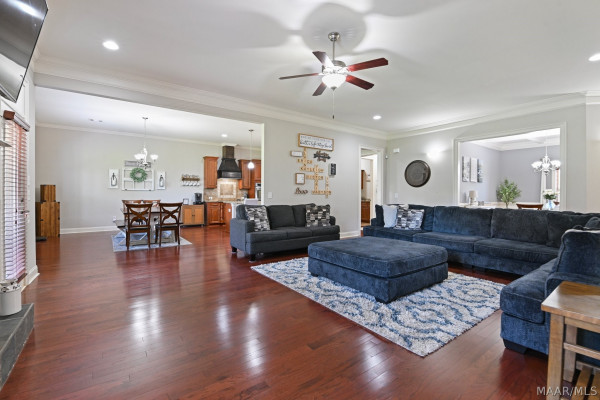 1421 Tullahoma Drive