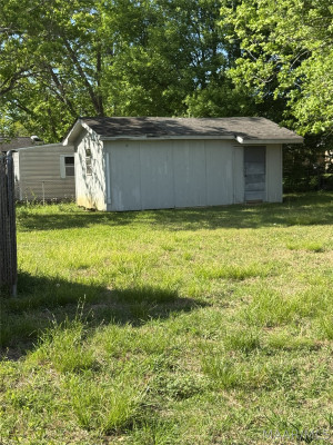 415 W Wilding Drive