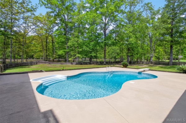291 MOORE Drive