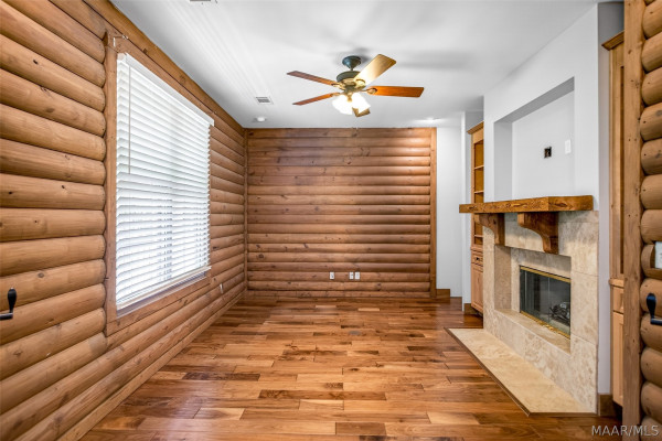 291 MOORE Drive