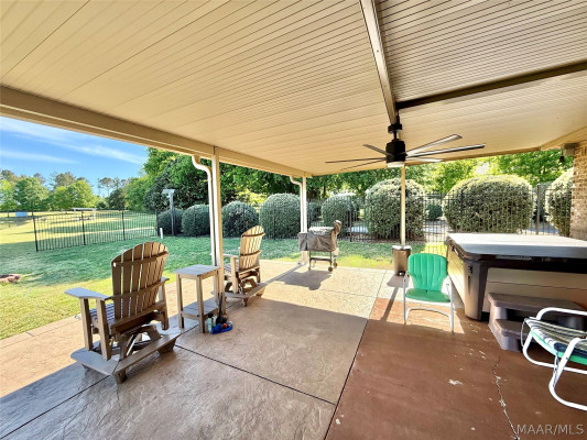 606 Vintage Way