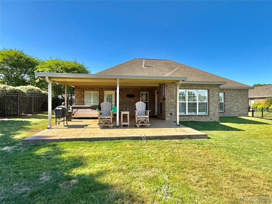 606 Vintage Way