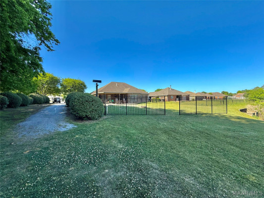 606 Vintage Way