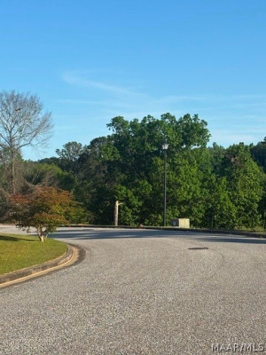 33 Riverhills Drive