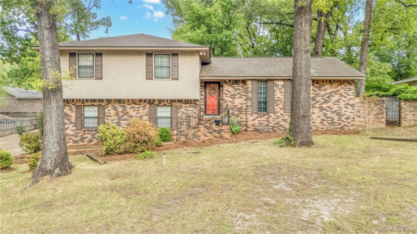 932 WHITEHALL Parkway
