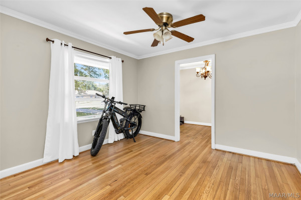 3012 PELZER Avenue