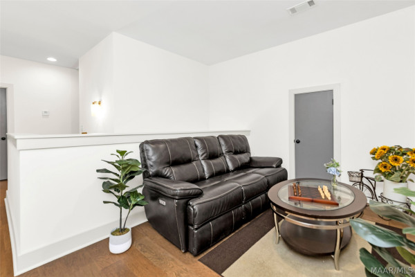 7117 Fain Park Drive