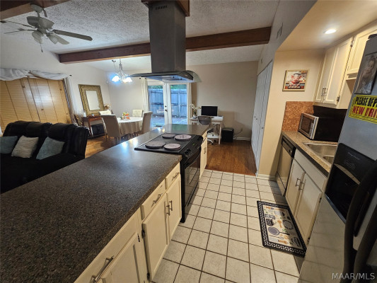 7 Crestwood Court