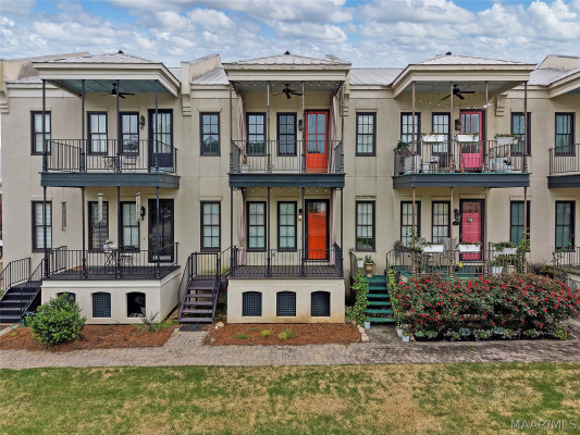 7 Pier Street