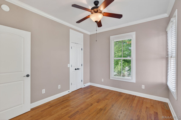 76 Chapel Hill Street
