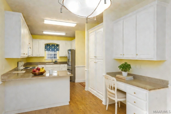 6937 Heathermoore Loop