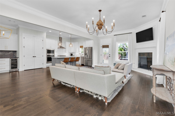 8543 Melbourne Way
