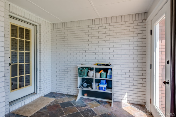 311 Poplar Street