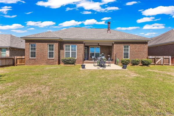 385 Country Club Drive