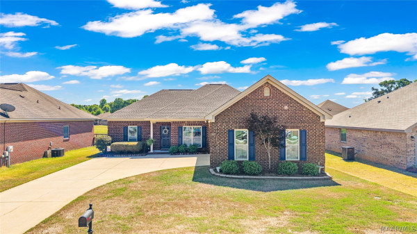 385 Country Club Drive