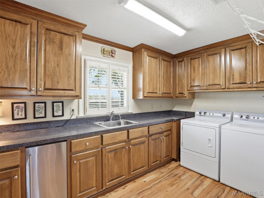 5610 Trotman Drive
