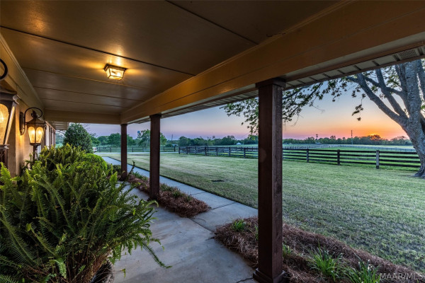 5610 Trotman Drive