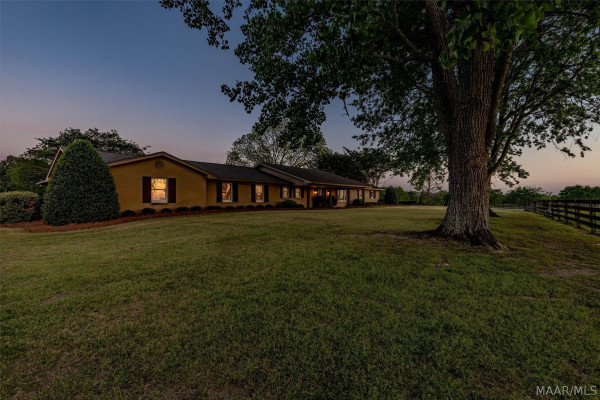 5610 Trotman Drive
