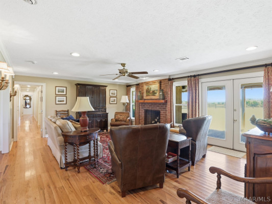 5610 Trotman Drive